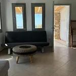 Beachfront House St Spiridon 別荘 アンティパロス島
