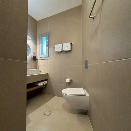 Tatil Evi Beachfront House St Spiridon Andiparos