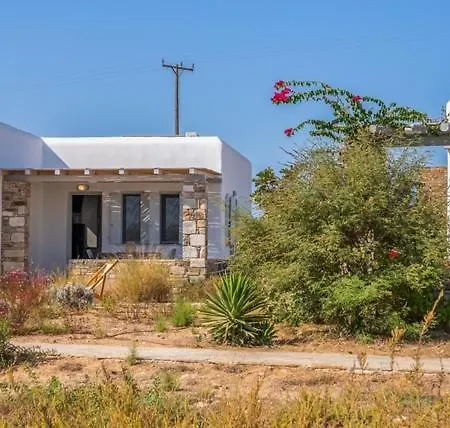 Beachfront House St Spiridon Tatil Evi Andiparos