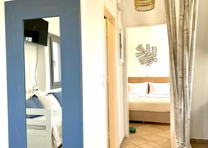 Beachfront House St Spiridon *