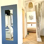Beachfront House St Spiridon *