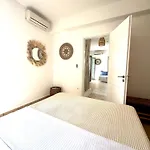 Casa de Férias Beachfront House St Spiridon *