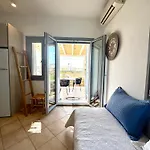 Beachfront House St Spiridon * Antiparos