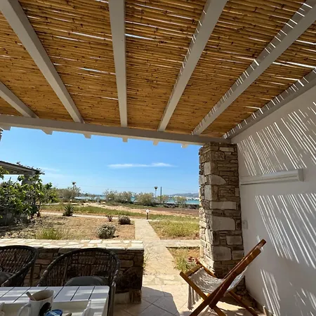 Ferienhaus Beachfront House St Spiridon *