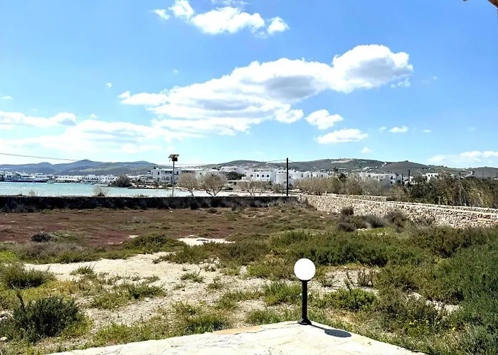 Дом отдыха Beachfront House St Spiridon *